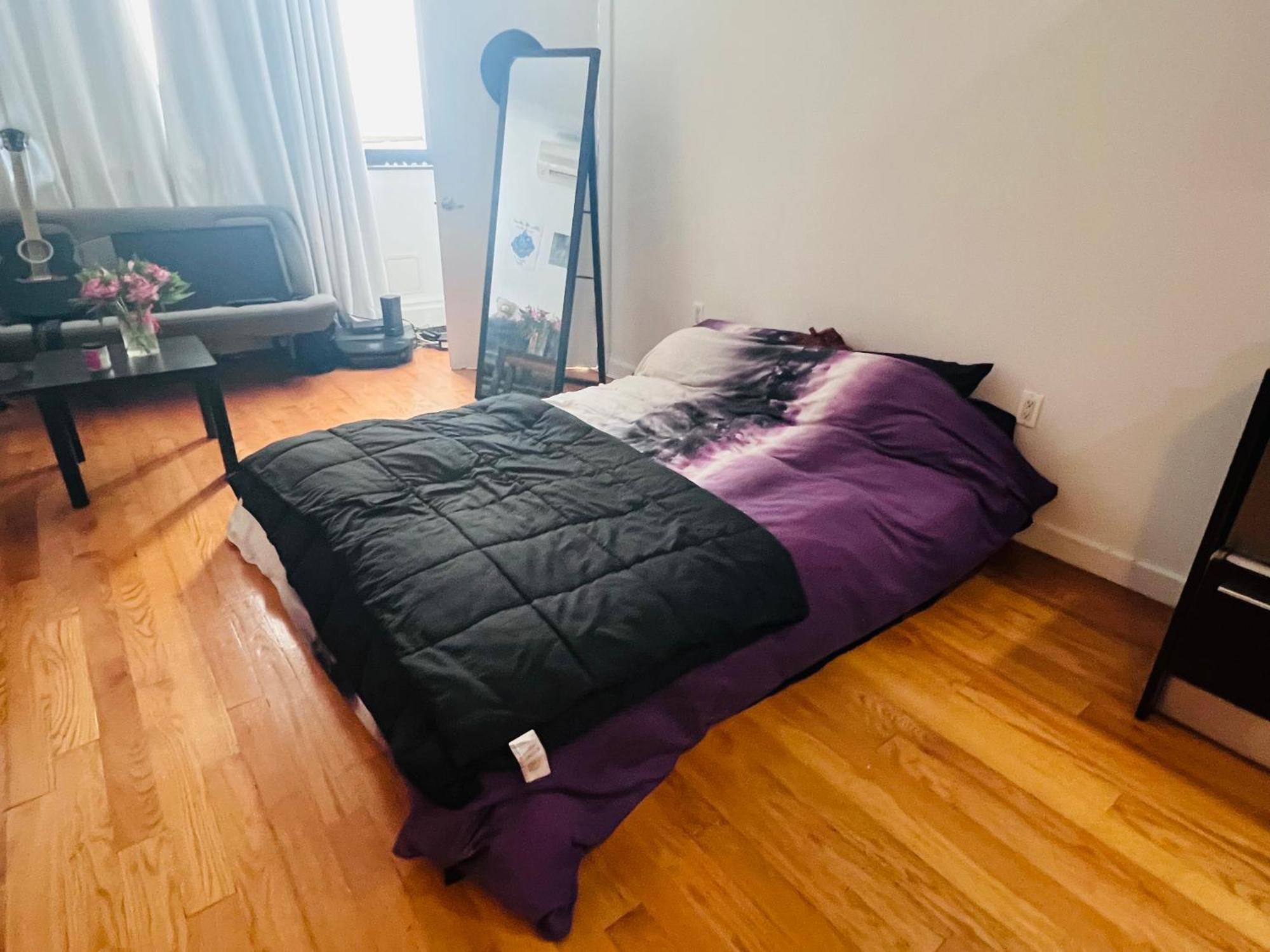 Williamburg Beautiful Ground Floor Apartment